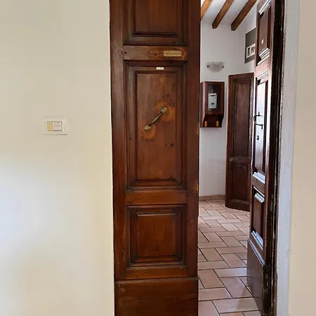 Casa Mia ليفورنو